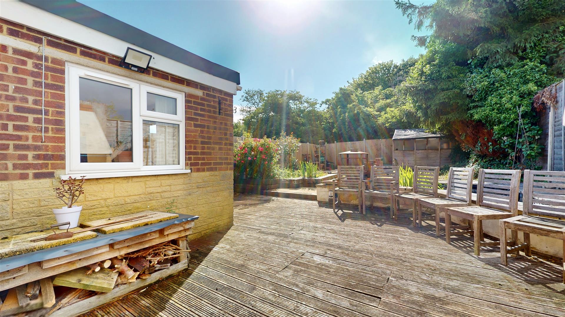 3 bed property in Whaddon Way, Milton Keynes